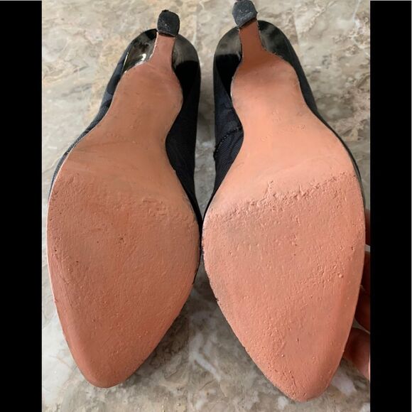 Coach black heels, closed toe, great shape, 4.5 in heels, size 10. - Picture 8 of 10